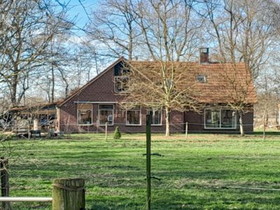 Kruisdijk 5, Lintelo