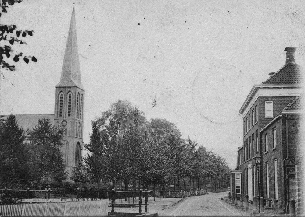 Dijkstraat 8-11, Aalten