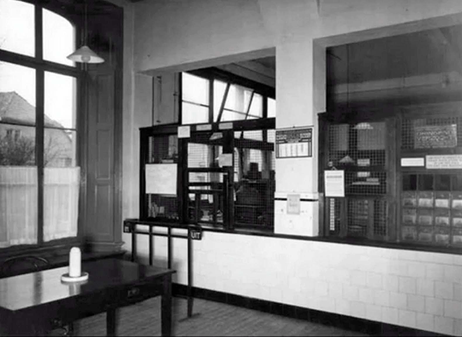 Haartsestraat 10, Aalten (postkantoor), interieur 2