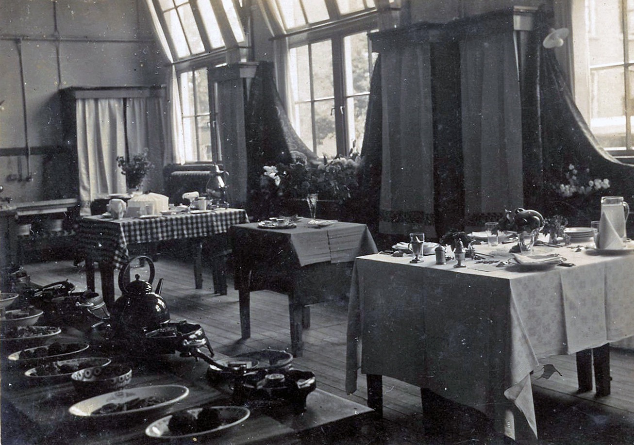 Interieur van de huishoudschool aan de Haartsestraat in Aalten