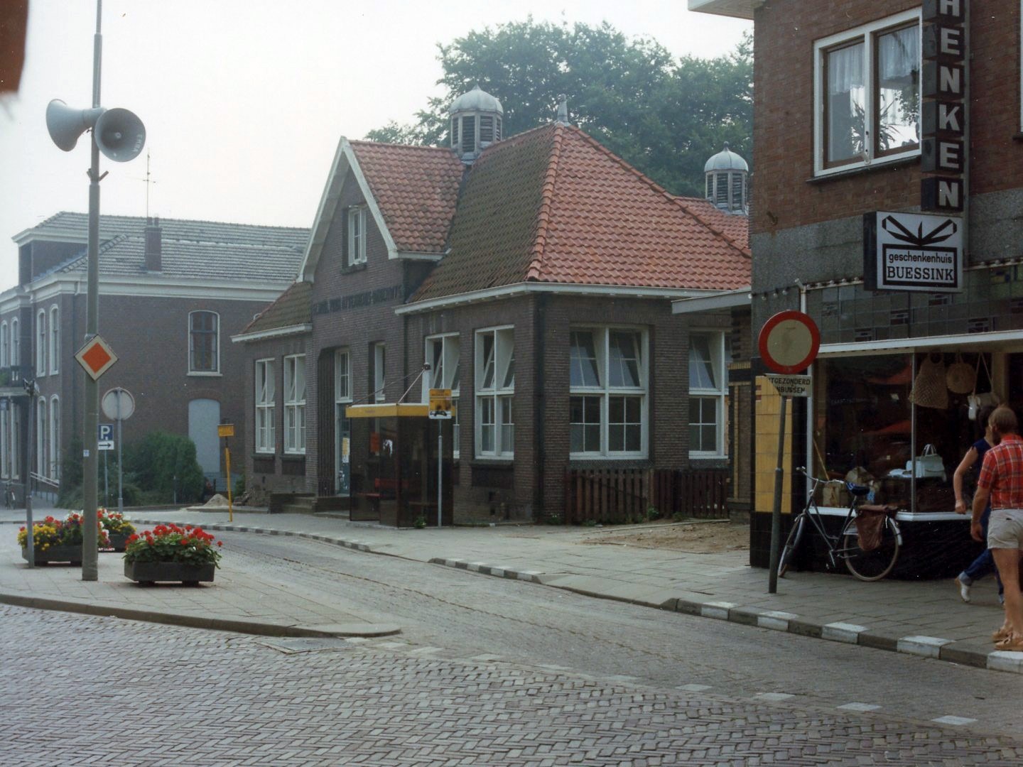 Haartsestraat 8, Aalten (Huishoudschool)