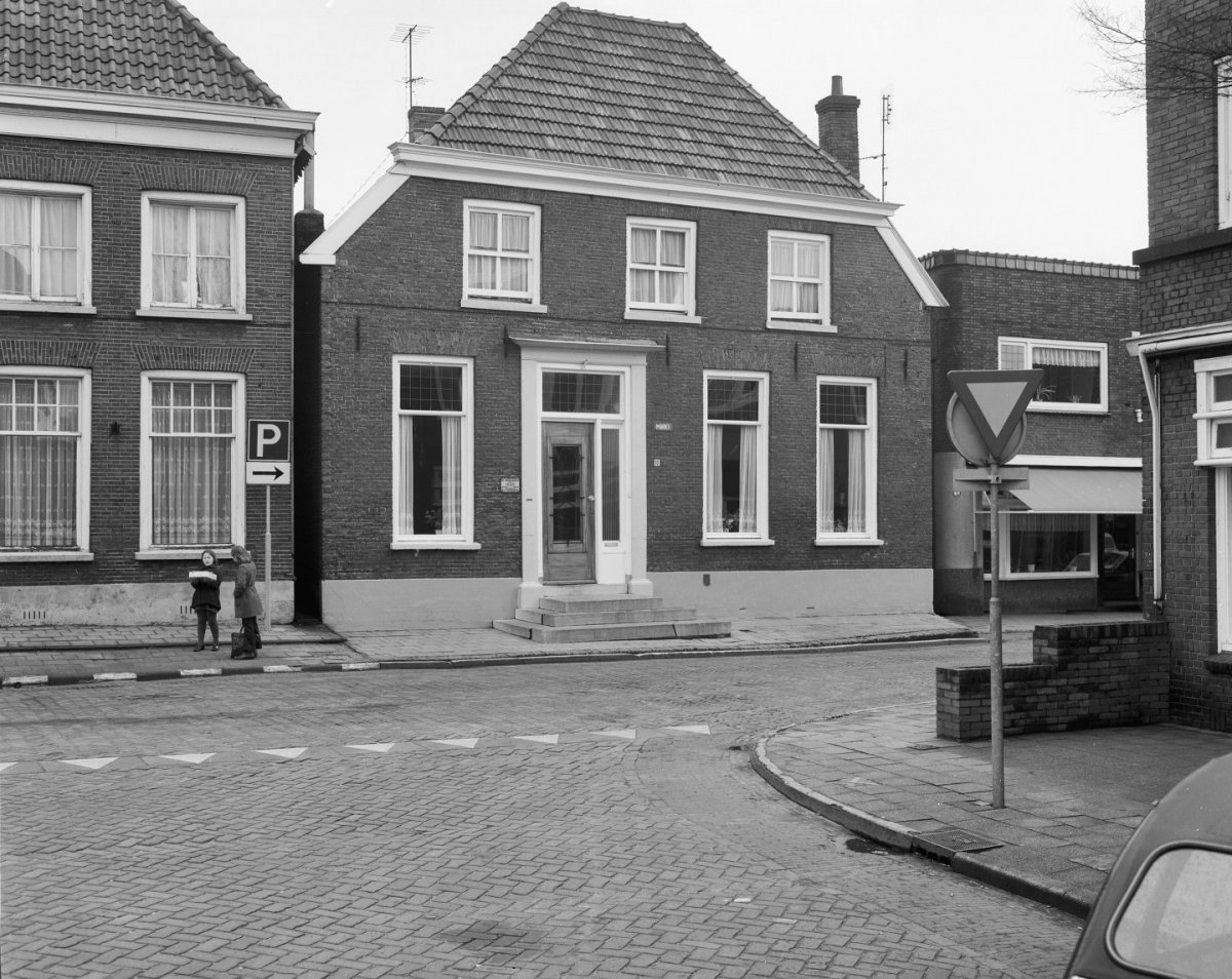 Markt 12, Aalten (voorzijde)