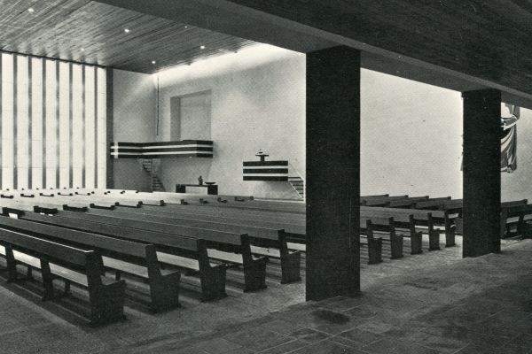 Het interieur van de Zuiderkerk, nog zonder orgel