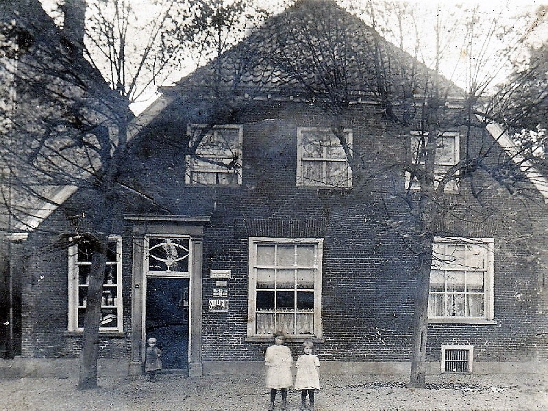 Markt 9, Aalten - Kruidenier Walvoort