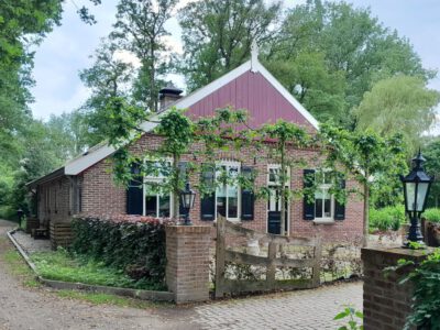 Romienendiek 6, Dale (Slikkertap)