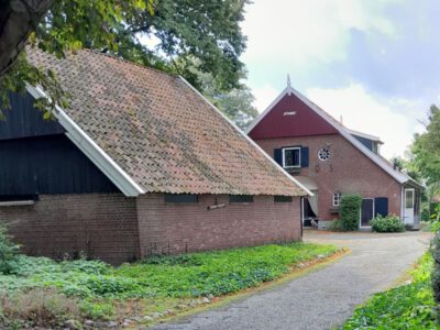 Bijvank - Kleuverspad 2, Haart