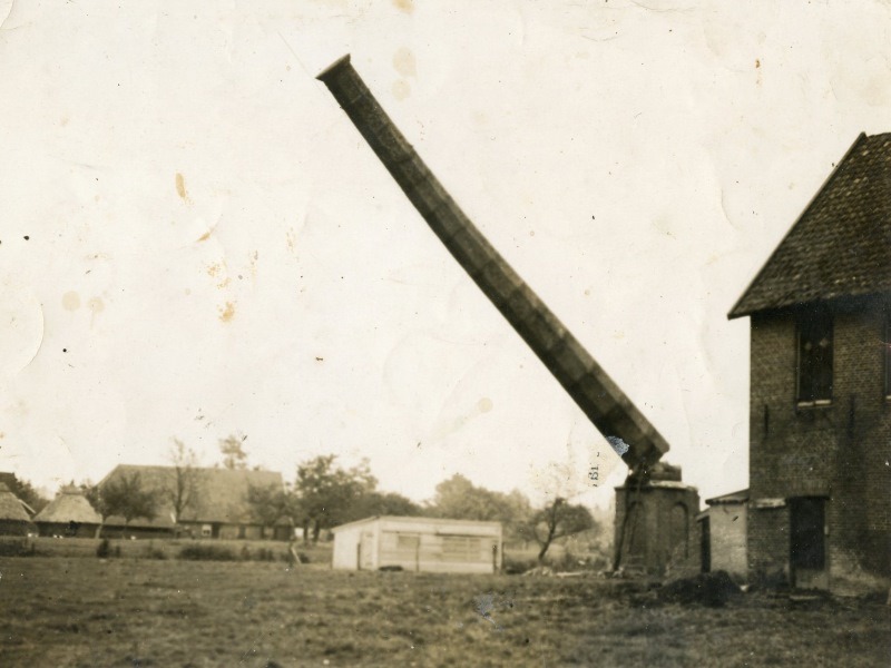 Bleekerij, Dale - Schoorsteen valt om, 1937