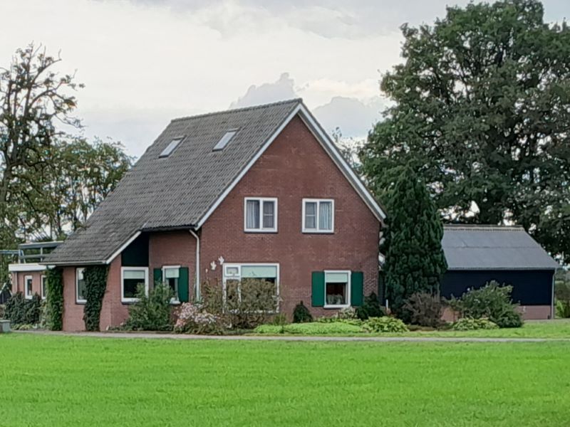 Brakenweg 7, Lintelo (Nieuw Looman)