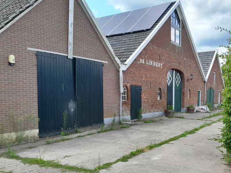 De Lindert - Velsdijk 10, IJzerlo