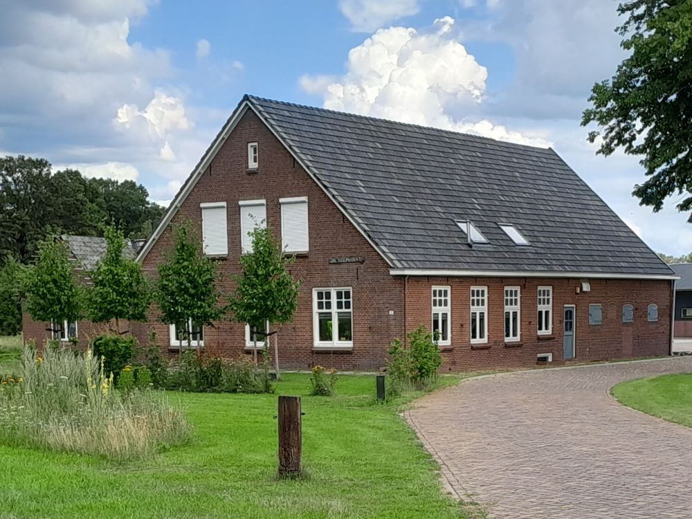 Dinxperlosestraatweg 131, IJzerlo (Leemhorst)