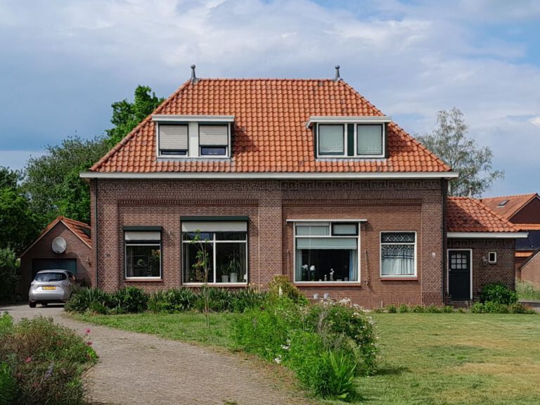 Gendringseweg 22-24, Lintelo (OLS)