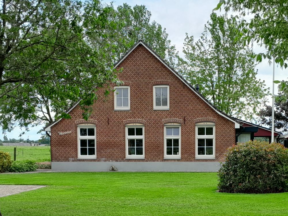 Huisstededijk 1, IJzerlo (Nieuw Siebelink)