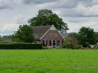 Huisstededijk 2, IJzerlo (Kortenbroek)