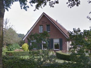 Nieuw Rengelink, Rengelinkweg 1, IJzerlo