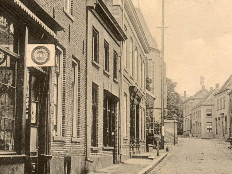 Kerkstraat 10, Aalten