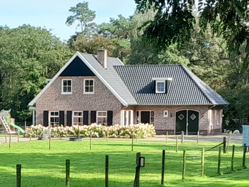 Kloosterdijk 24, 't Klooster (De Tukker)