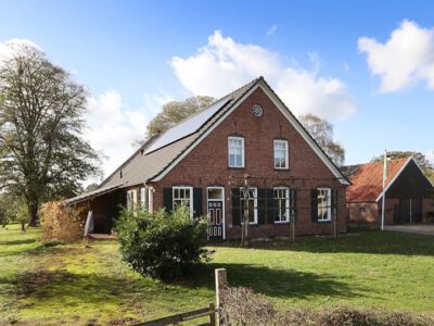 Koskamp, Lurvinksteeg 4, IJzerlo (2022)