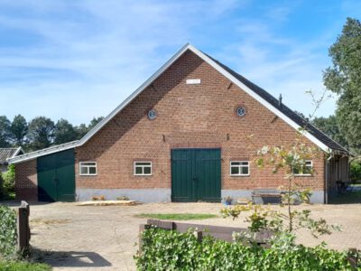 Kruisdijk 8, IJzerlo (De Smid)