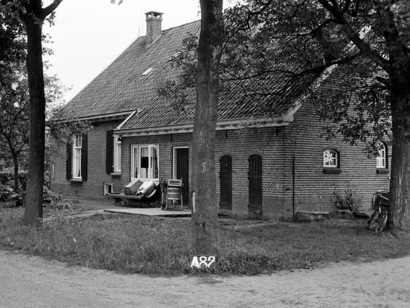 De Limbarg, Gendringseweg 15, Lintelo