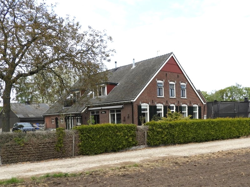 Seins, Seinsdijk 1, Lintelo