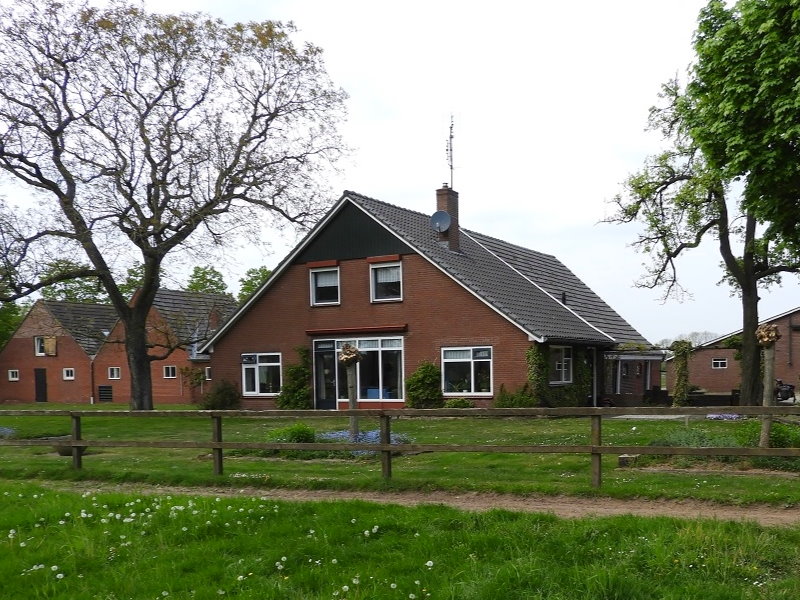 Tolder, Seinsdijk 4, Lintelo