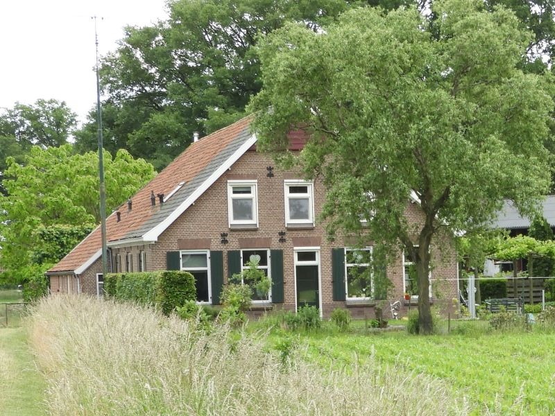 Karsjes, Varsseveldsestraatweg 104, Lintelo