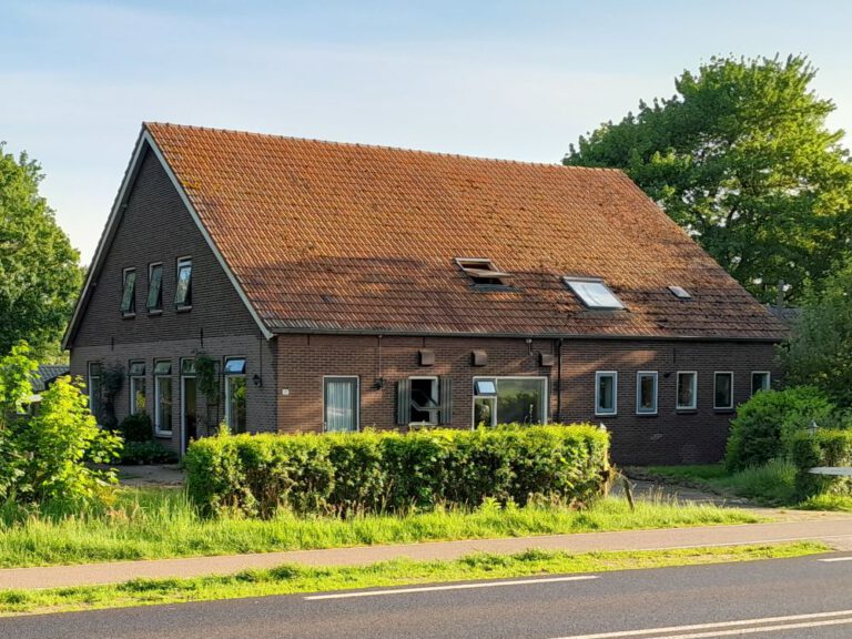 Varsseveldsestraatweg 101, Lintelo (Stronks)