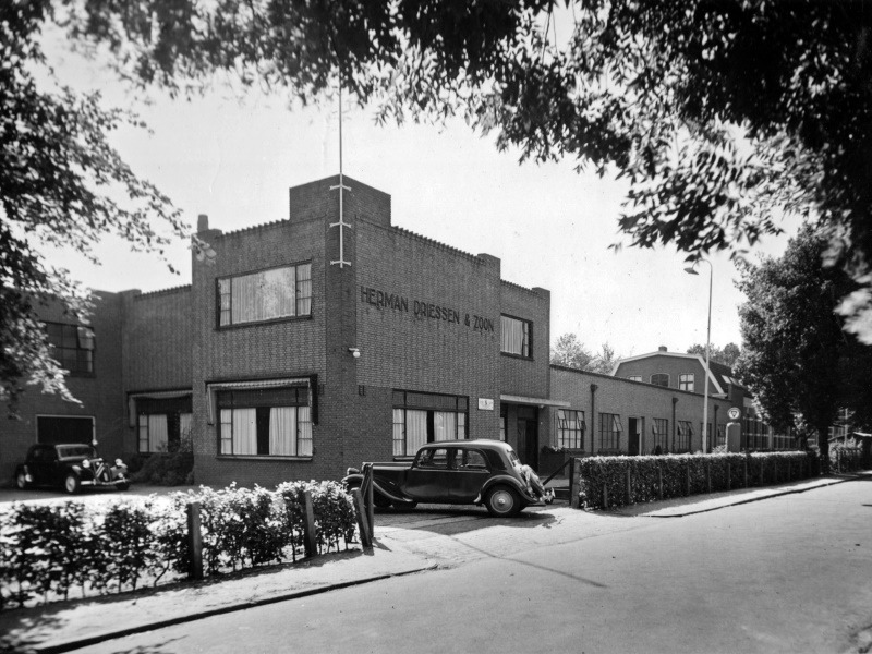 NV Stoomweverij Herman Driessen & Zoon, 1951