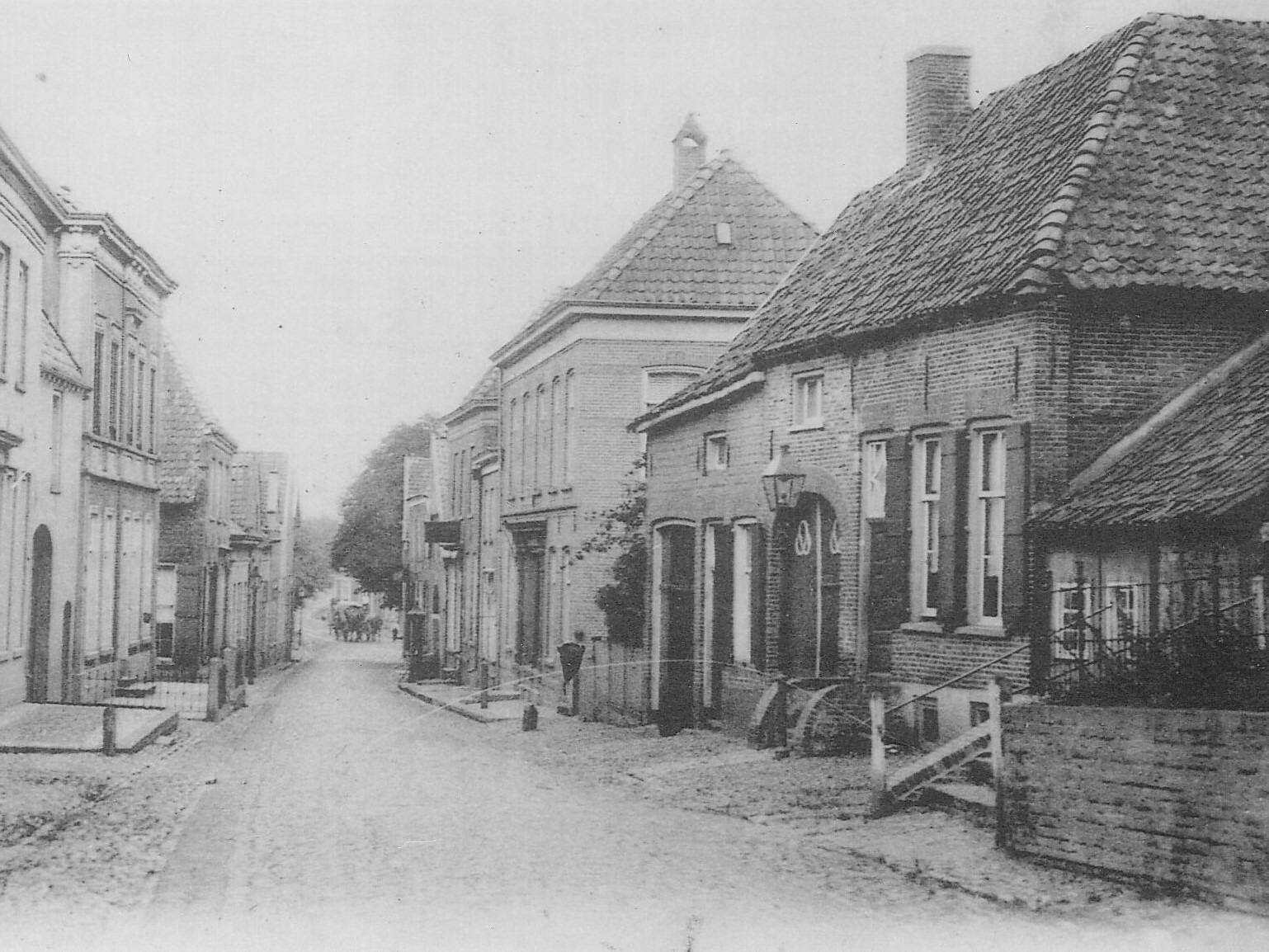Kerkstraat 2-12, Aalten