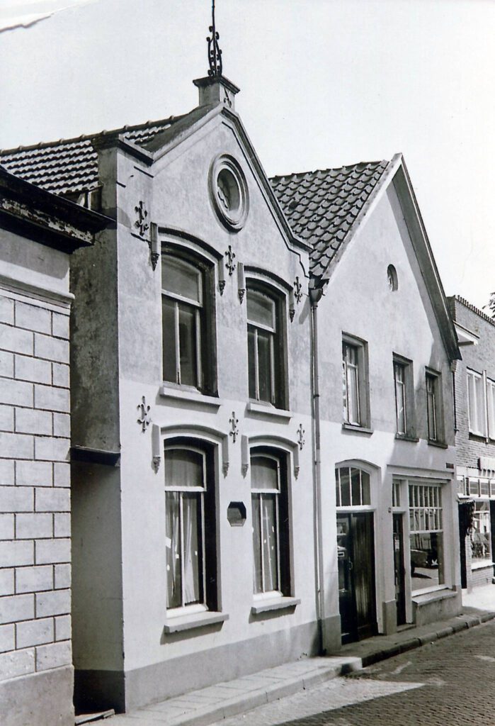 Kerkstraat 25-27, Aalten
