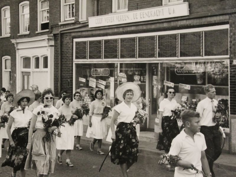 Coöp. Winkel 'De Eendracht', Landstraat 31, Aalten (1959)