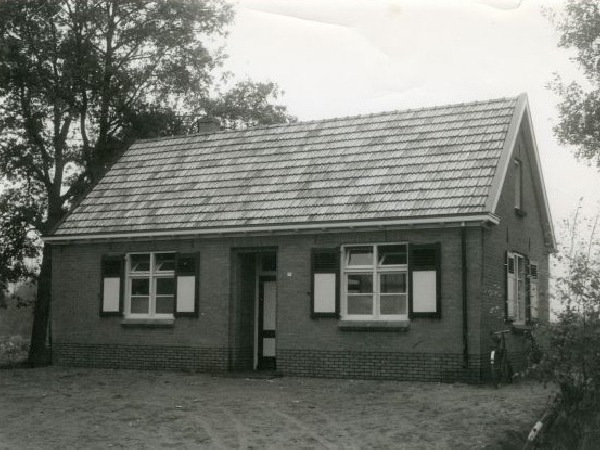 Zondagsschool Dale West, Slatdijk