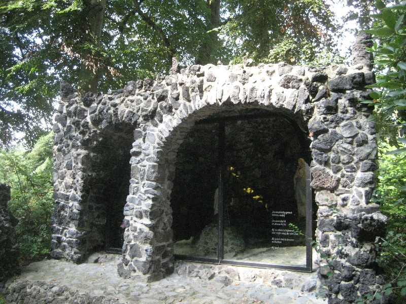 Lourdesgrot, Bredevoort - Foto: Vysotsky