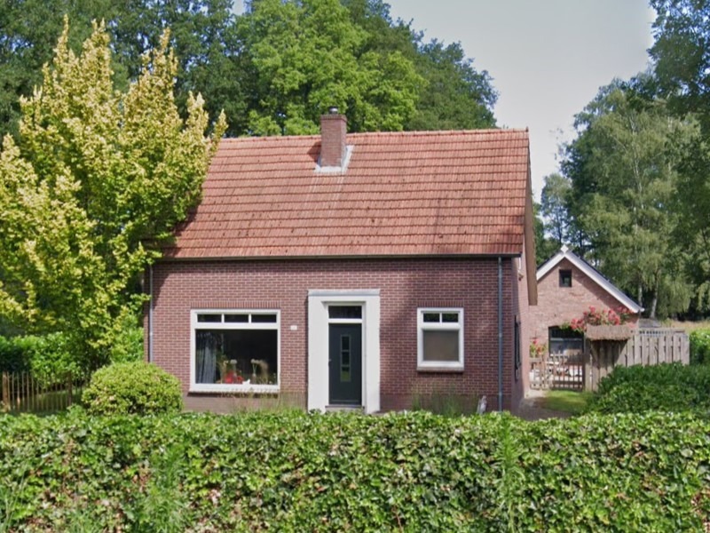 Halfweg, Bredevoortsestraatweg 141, Dale