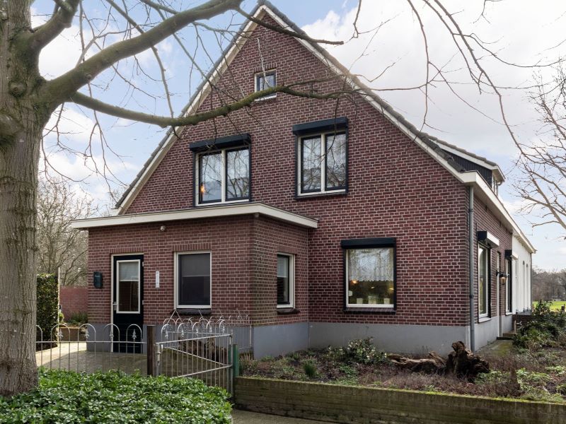 Stationsweg 3, Haart