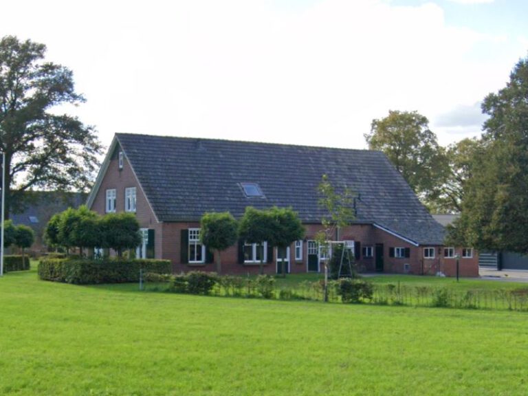 Ni-je Boer, Bolwerkweg 11, 't Klooster