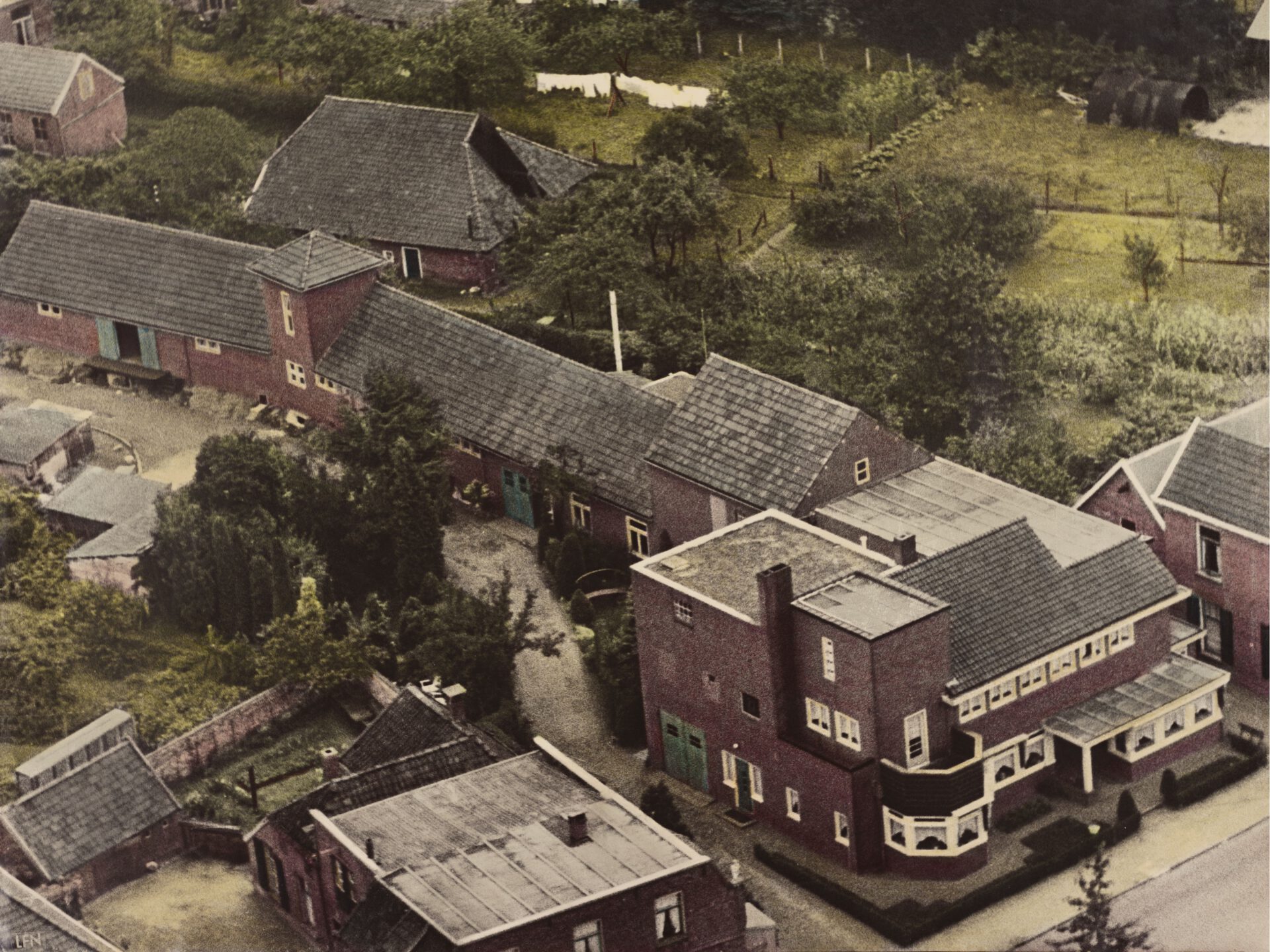 Bulten, Stationsstraat 45, Aalten