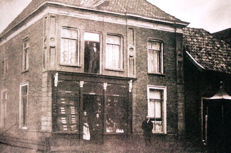 Markt 10, Bredevoort - winkel van Bruijel