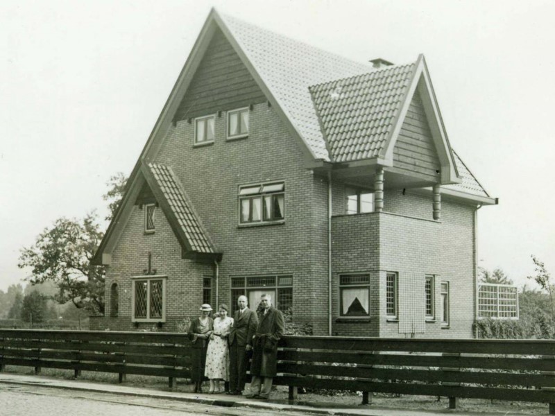 Plein Zuid 2, Aalten - Huis Te Paske met Amerikaanse familie