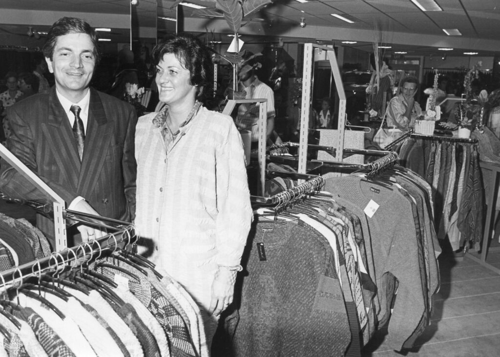 Veldhuis Man & Mode, Kerkstraat 7, Aalten (1985)