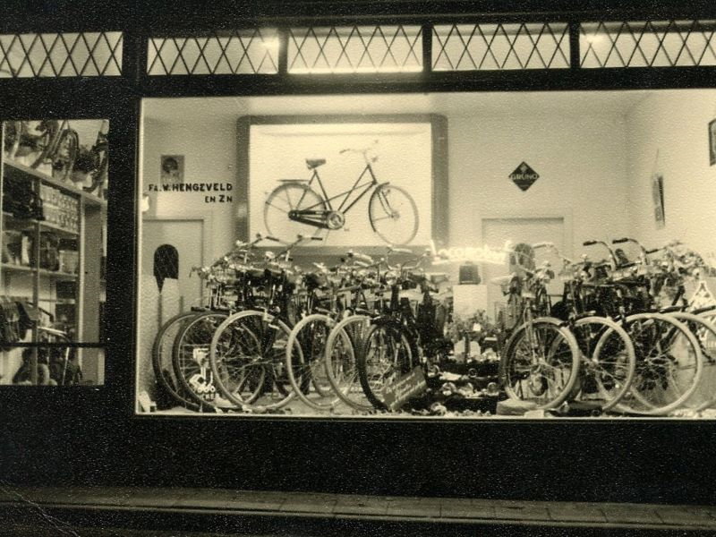 Rijwielzaak Hengeveld, Landstraat 38, Aalten