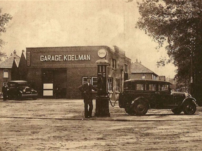 Garage Koelman, Plein Zuid 6, Aalten
