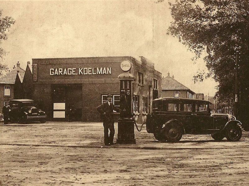 Garage Koelman, Plein Zuid 6, Aalten