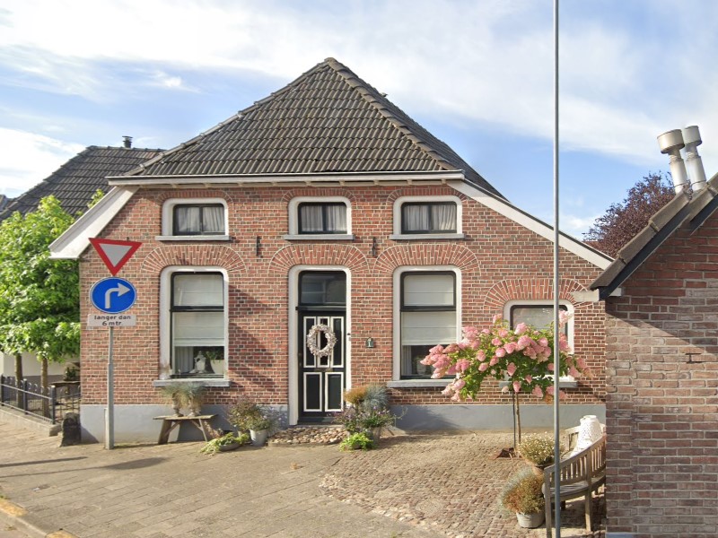 Berkenhovestraat 1, Aalten