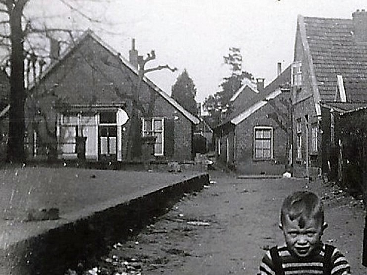 Varsseveldsestraatweg 14, Aalten (ca. 1948)