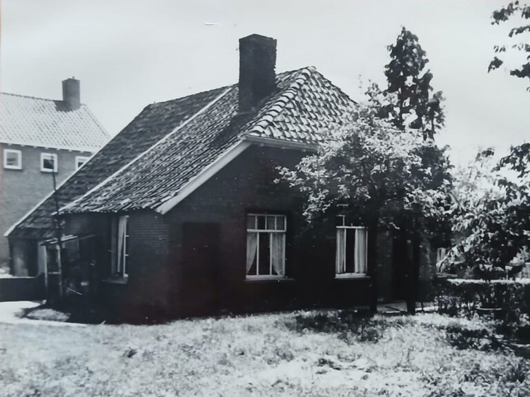 Aalten, Bodendijk 11 (Schenk)