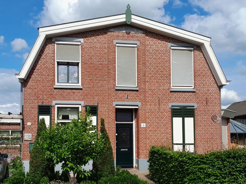 Bodendijk 19-19a, Aalten