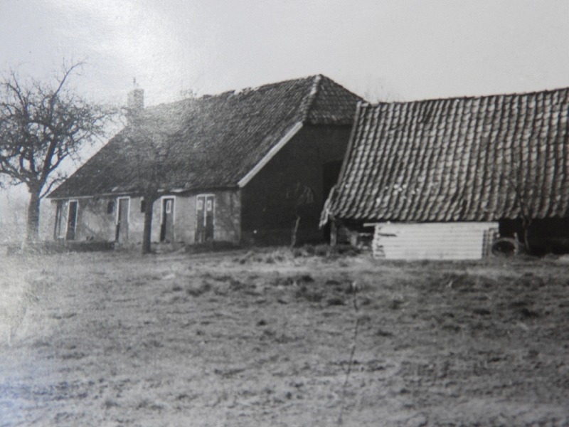 Narus Ni-jeboer, Vellegendijk 13, Lintelo