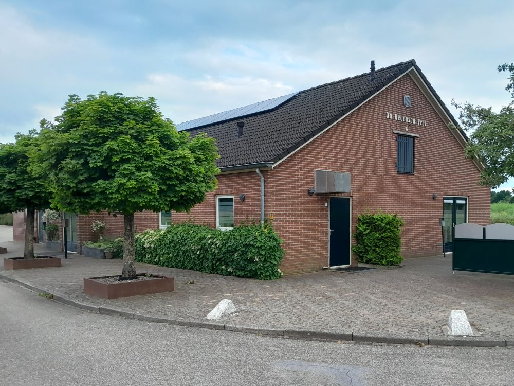 Brethouwerweg 9, Heurne