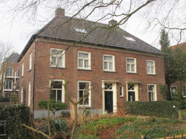 Meestershuus, Hoekstraat 15-17, Aalten